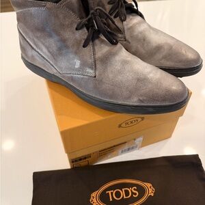 Tod's Charcoal Chukka Boots for Men Size 9